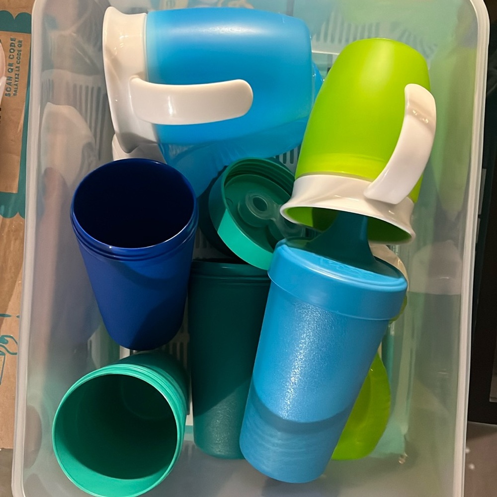 Never used sippy cups 360